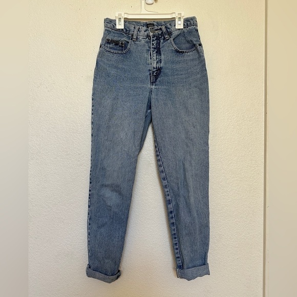 New York Jeans Vintage Light Medium Wash High Waisted Rise Mom Jeans Denim Slim - Picture 2 of 12